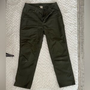 Women’s Duluth Trading Co Dark Green Cargo Pants
